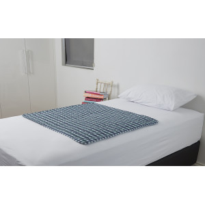 Linen Saver, Extra Soft, Waterproof Bed Pad - Tartan - Suitable for all Beds BD1029T